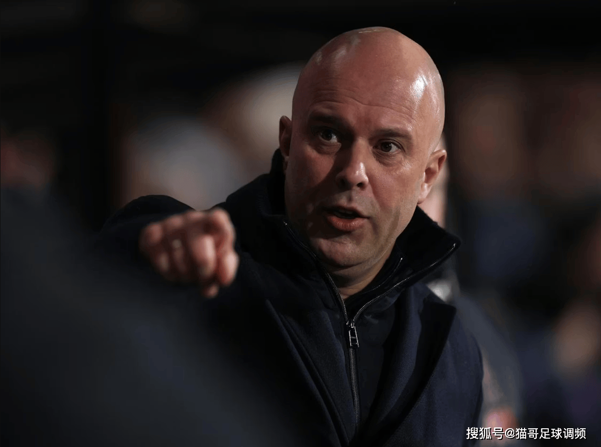 卡拉格最新点评斯洛特:若无缘欧冠,帅位将面临严峻考验