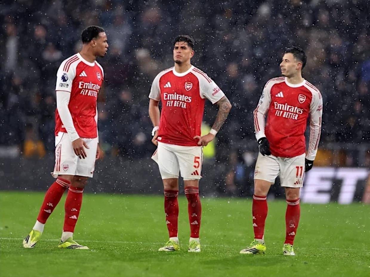 狼队官推嘲讽阿森纳:偷鸡不成蚀把米